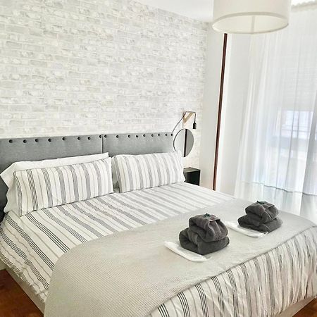 Tranquilidad Al Lado Del Centro Parking Incluido Apartment Oviedo Bagian luar foto