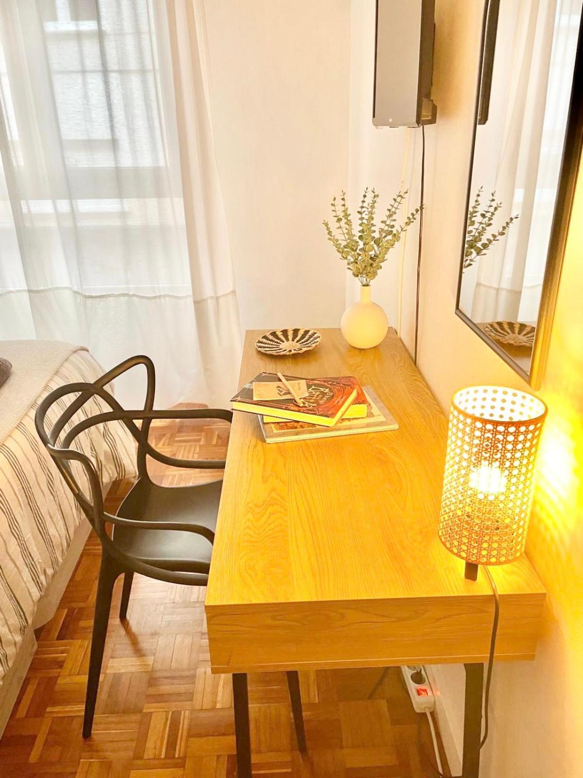 Tranquilidad Al Lado Del Centro Parking Incluido Apartment Oviedo Bagian luar foto