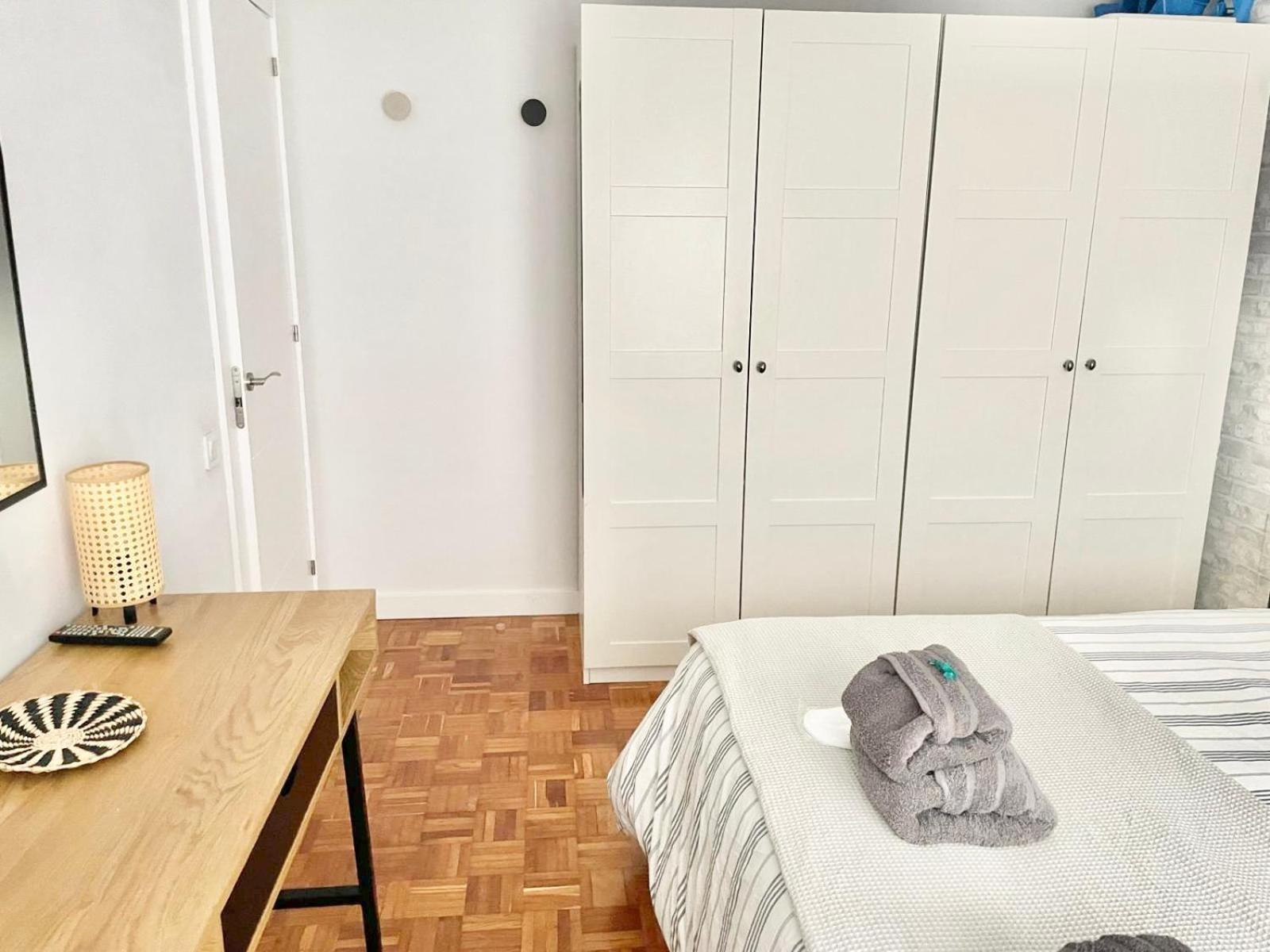 Tranquilidad Al Lado Del Centro Parking Incluido Apartment Oviedo Bagian luar foto